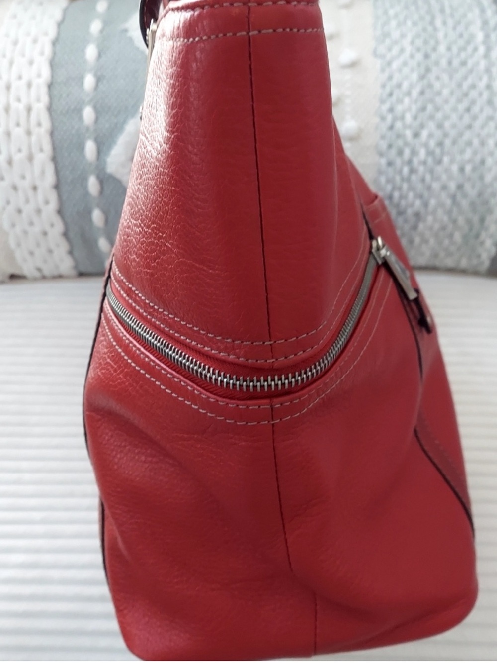 Tignanello Large Red Leather Top-Handle Tote Bag Purse - Picture 5 of 16